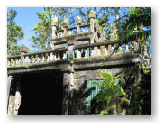 これは、何の建物だろうか?